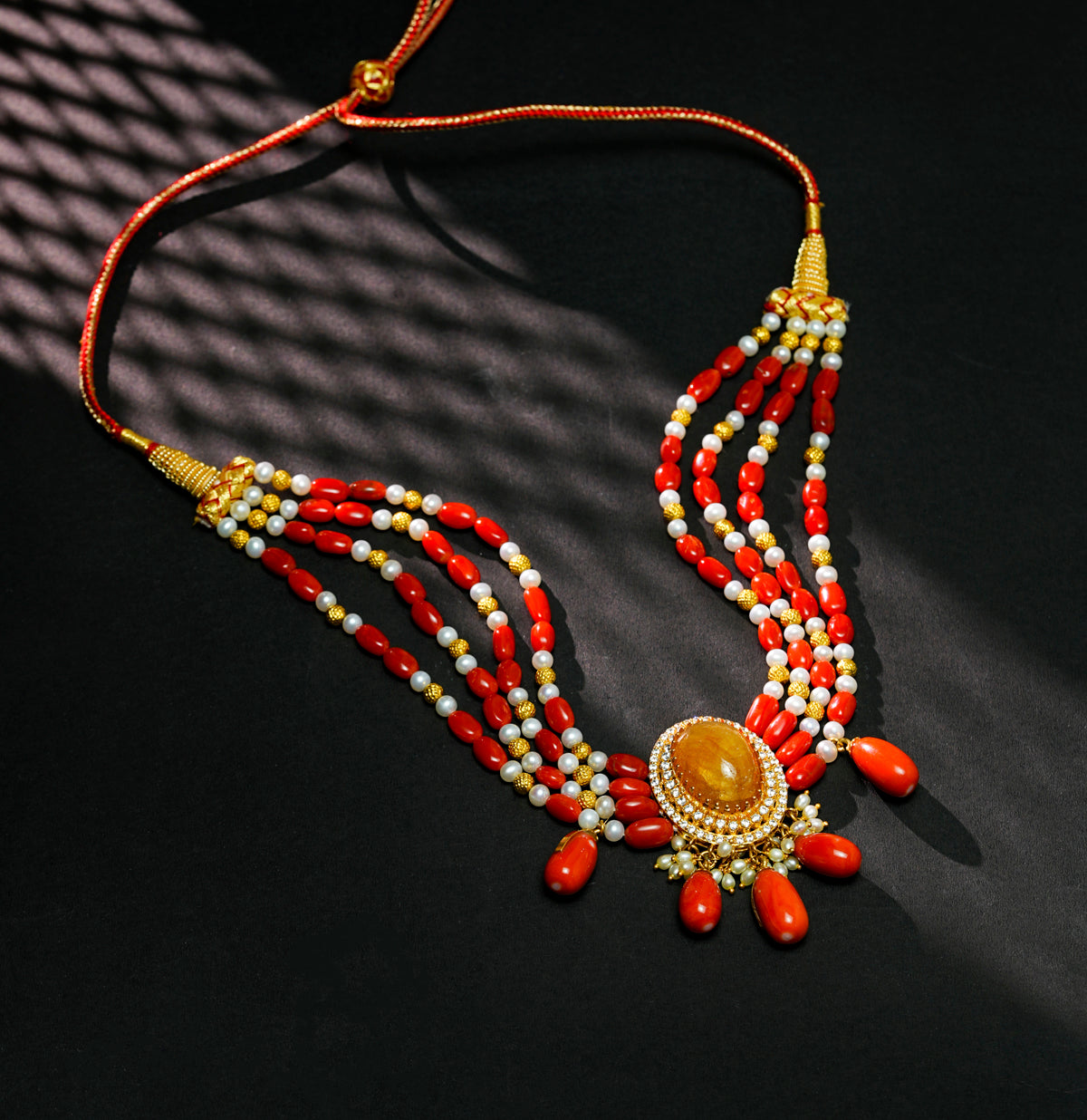 Modern Coral Stone Pearl Choker