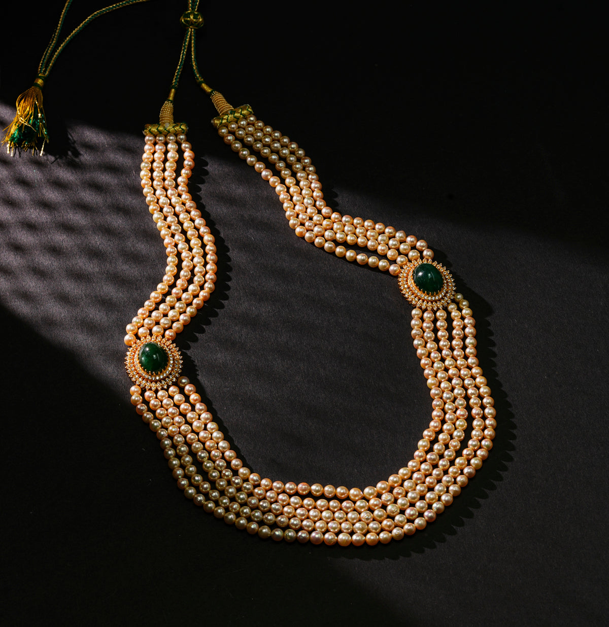 Refined Emerald Stone Side Piece Necklace