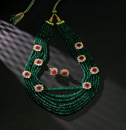 Studded Gold Emerald Side Pices Necklace