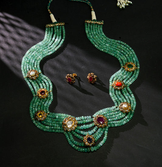 Glamorous Emerald Navratan Side Pieces Necklace