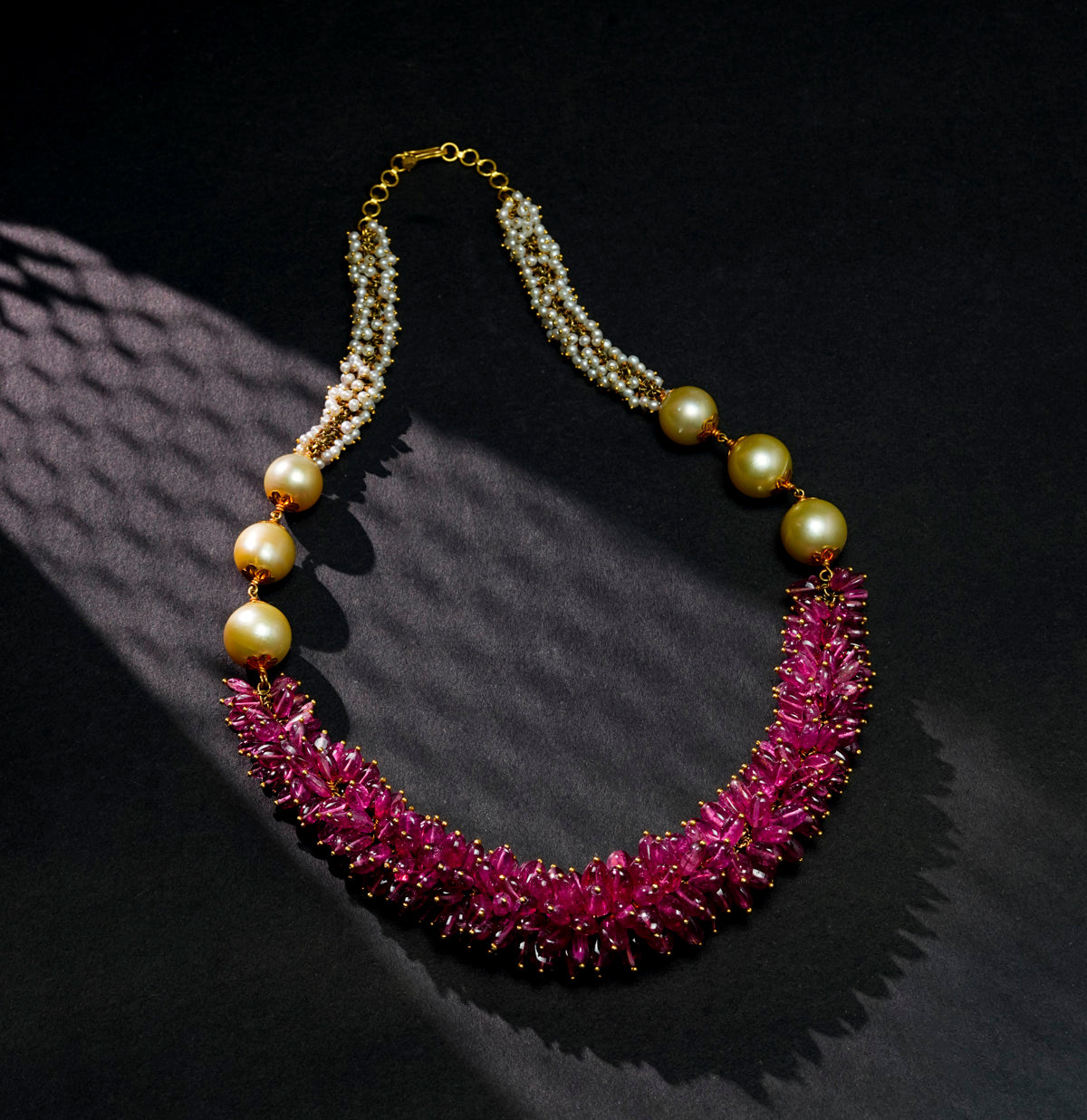 Exquisite Ruby Pearl Necklace