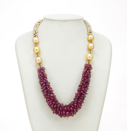 Exquisite Ruby Pearl Necklace