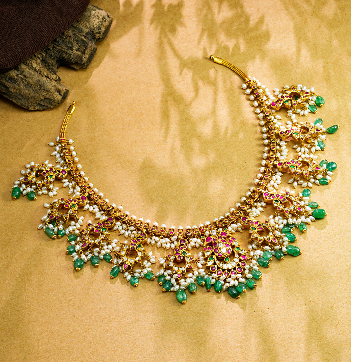 Designer Buttu Gutapusal Haaram