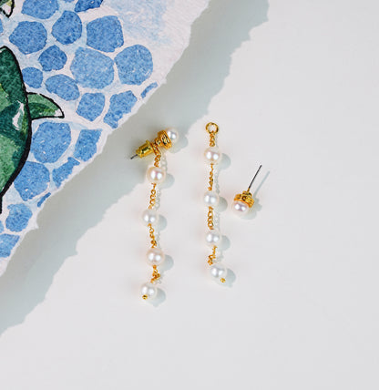 Sparkly White Mix Freshwater Pearl Dangling Earring