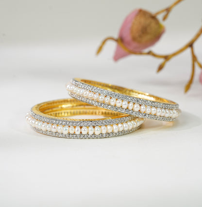 Precious WhiteStone Freshwater Pearl Bangle