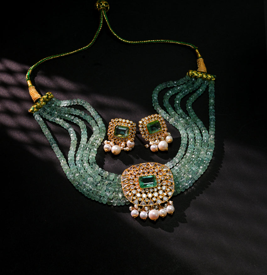 Striking Stone Emerald Choker