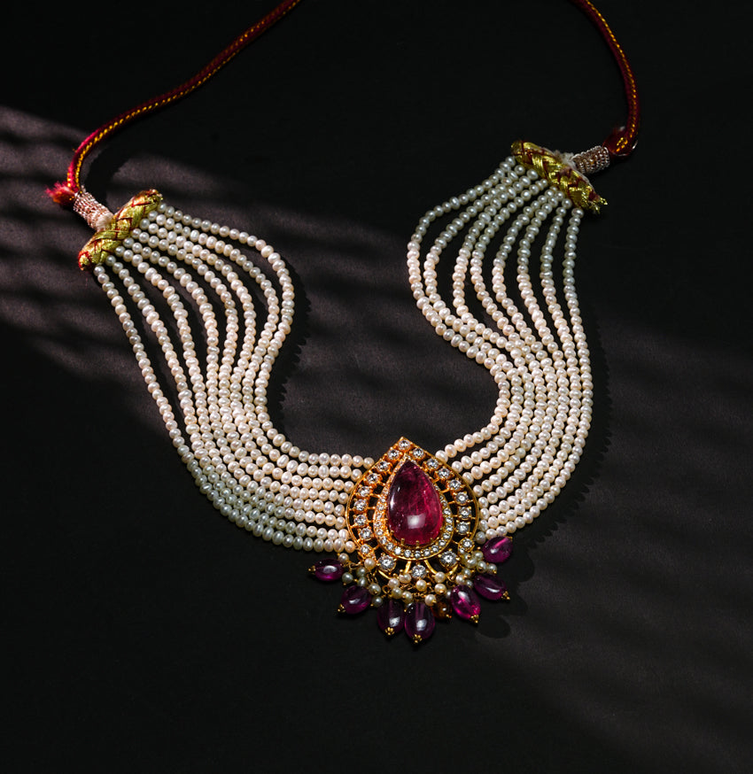 Elegant Ruby Pearl Choker