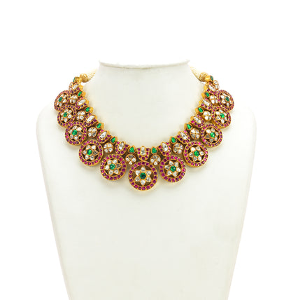 Sparkling Kundan Emerald Necklace Set