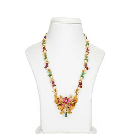 Exquisite Gold Stone Emerald Stone Necklace
