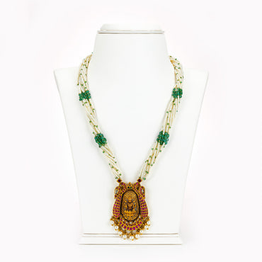 Luxurious Gold Seed Pearl Emerald Necklace