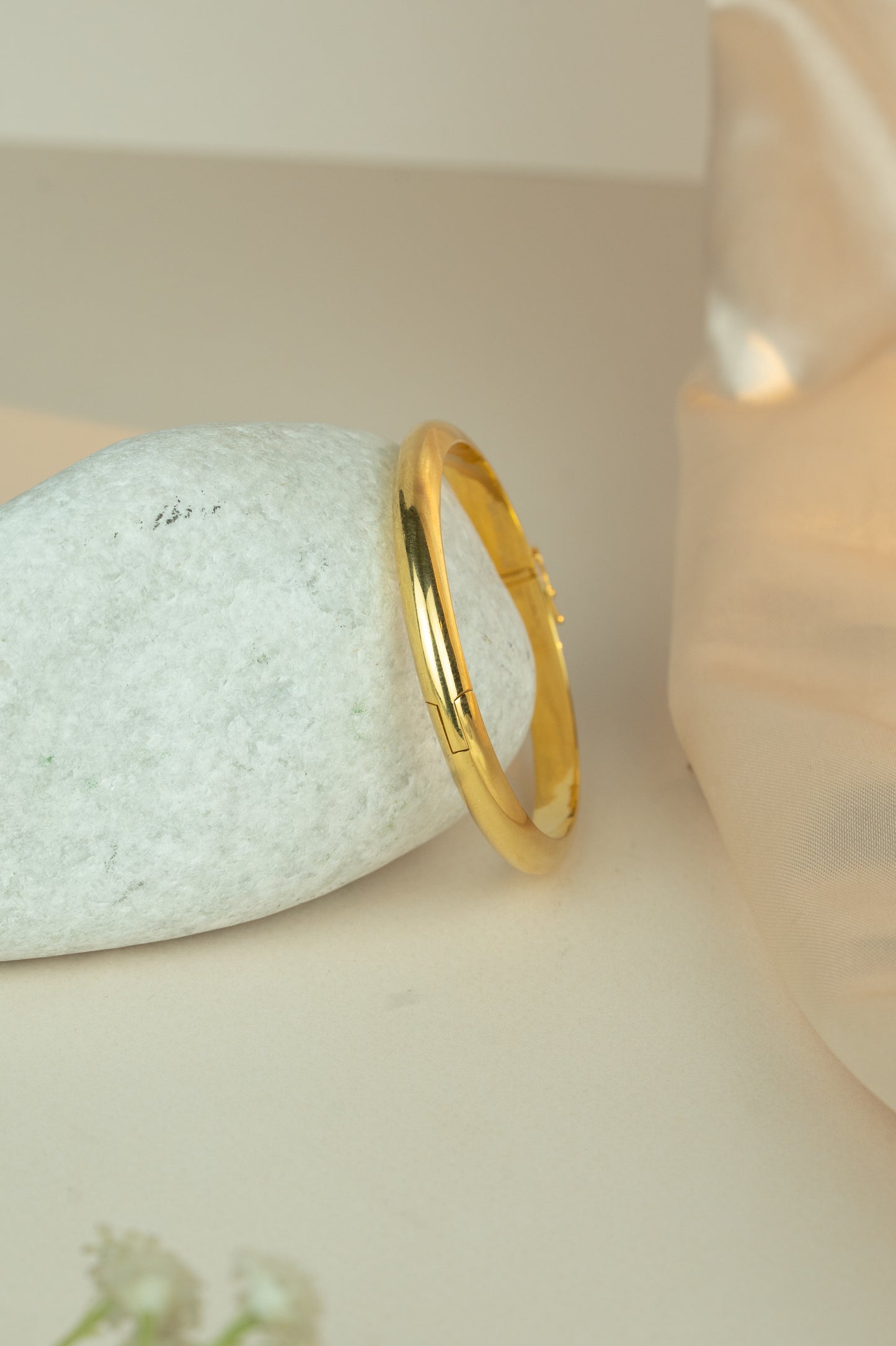 Classic Gold Bangle