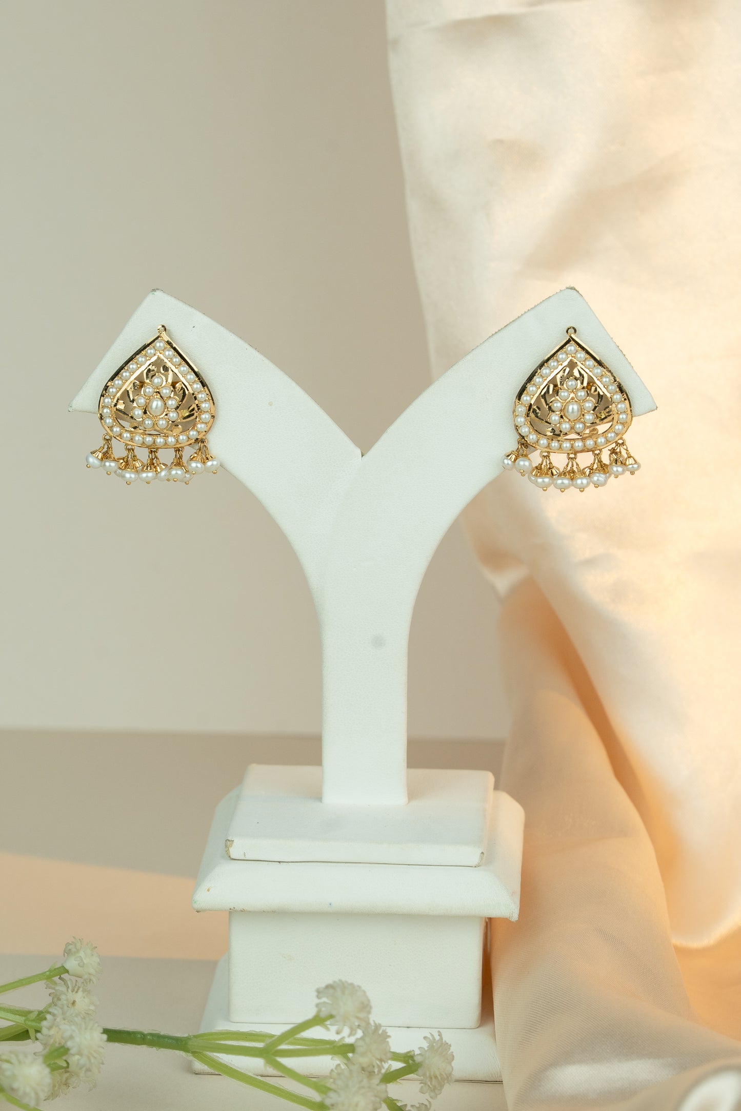 Timeless Pearl Jadau Set