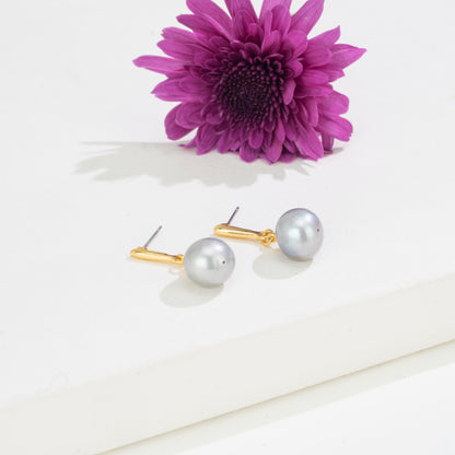 7-Day Timeless Pearl Earrings Gift Box- 7 Styles in One Box