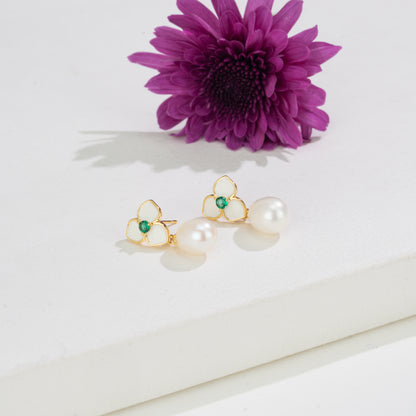 7-Day Timeless Pearl Earrings Gift Box- 7 Styles in One Box