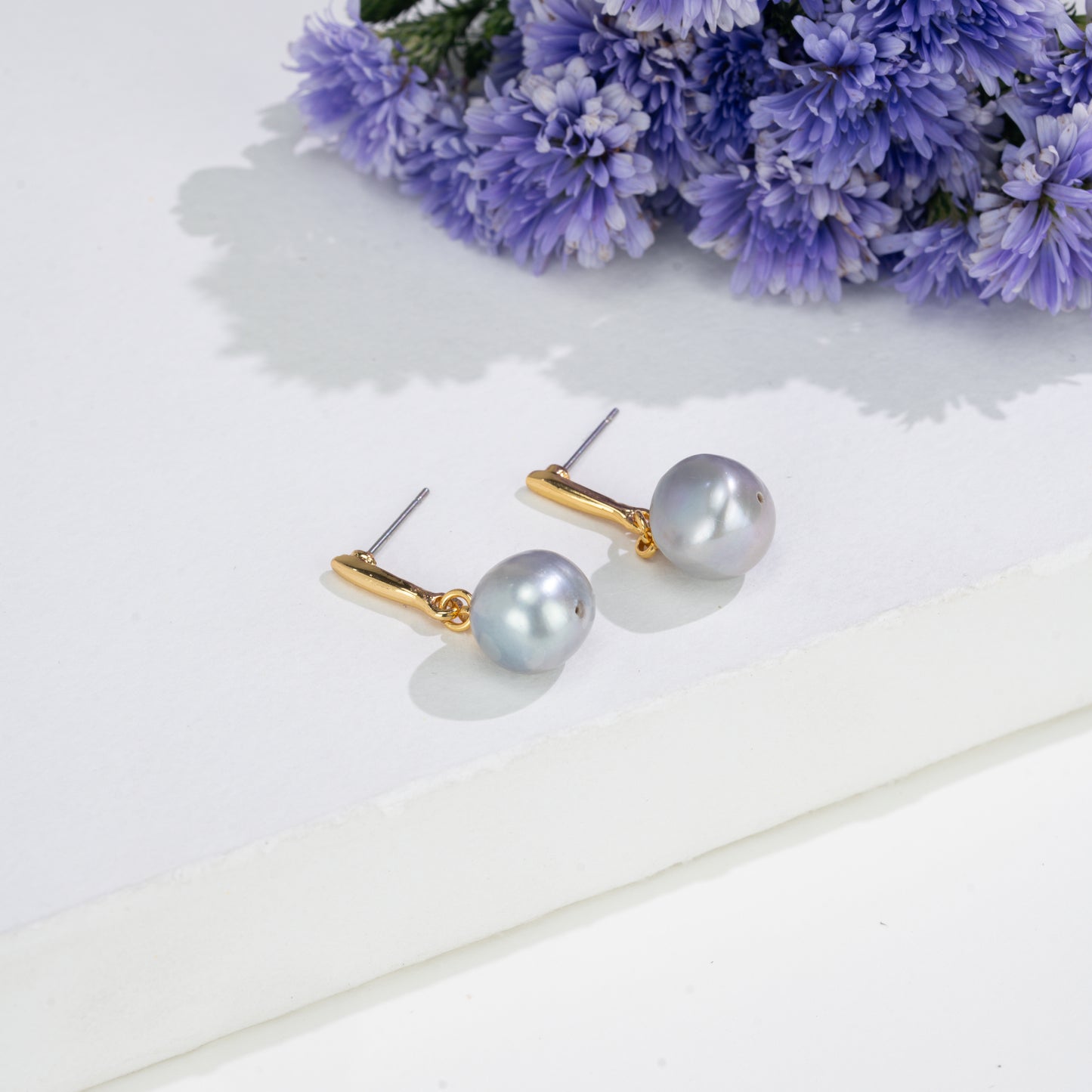 Elegant Freshwater Pearl Earrings Gift Box