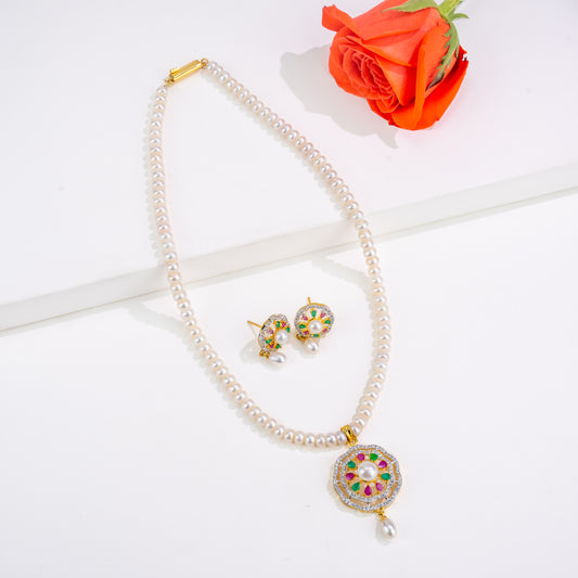 Glowy Red Green Freshwater Pearl Necklace Set