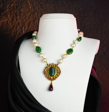 Eclectic Kundan Emerald Pearl Necklace