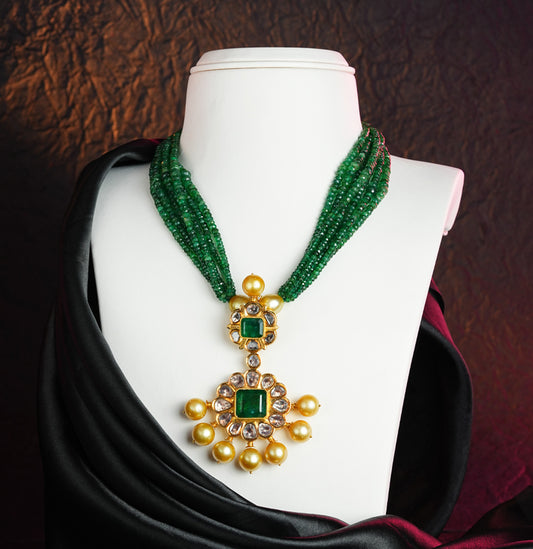 Intricate Polki Emerald Necklace