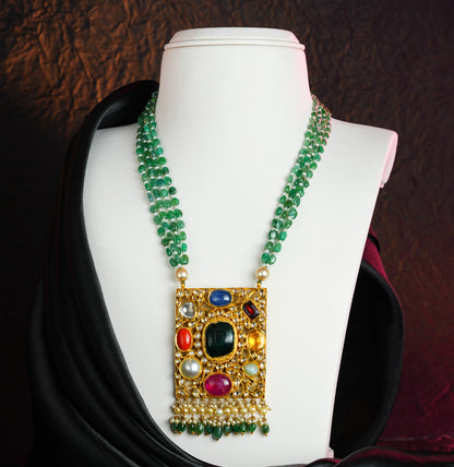 Sparkling Navratan Emerald Pearl Necklace