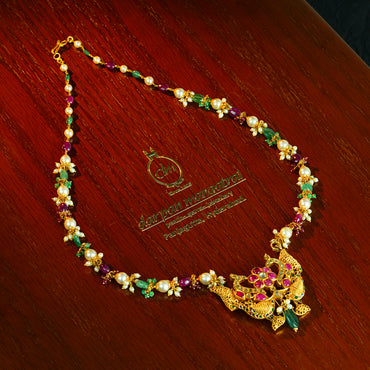 Exquisite Gold Stone Emerald Stone Necklace
