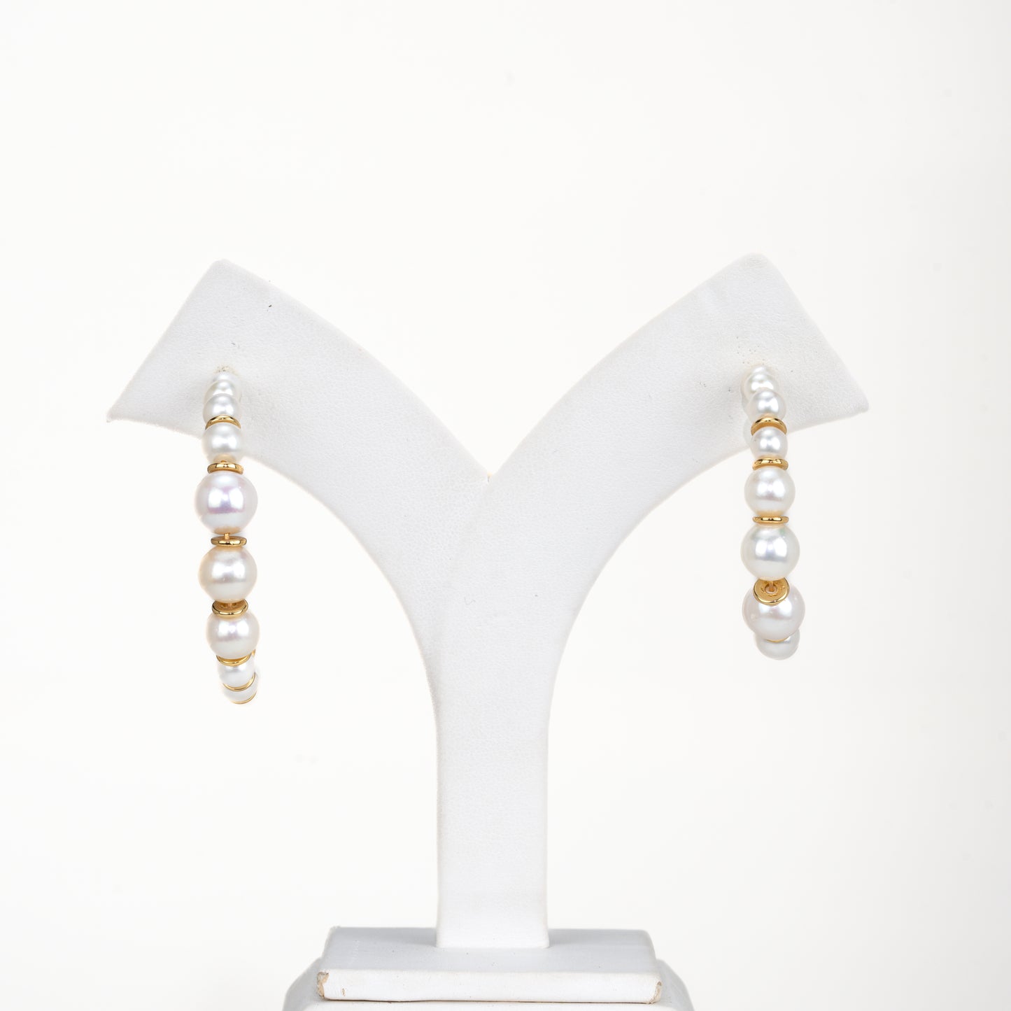 Lustrous White Freshwater Pearl Designer Hoop Earring