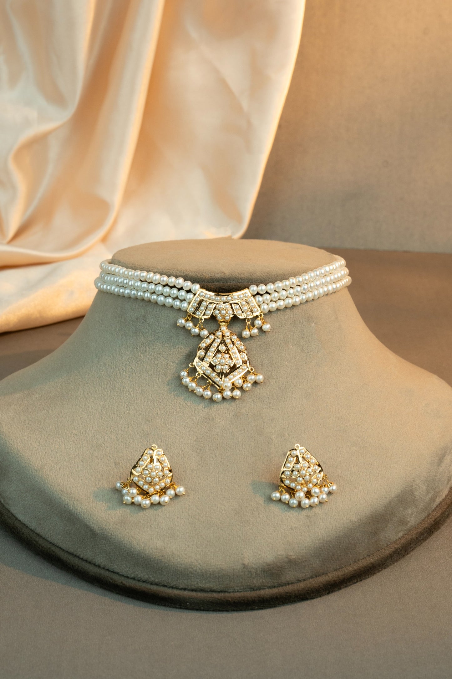 Elegant Pearl Jadau Rani Haar Set