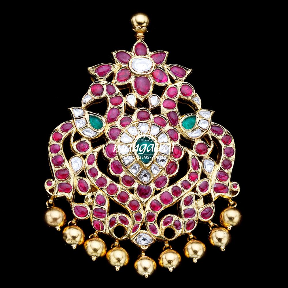 Stylish Kundan Locket