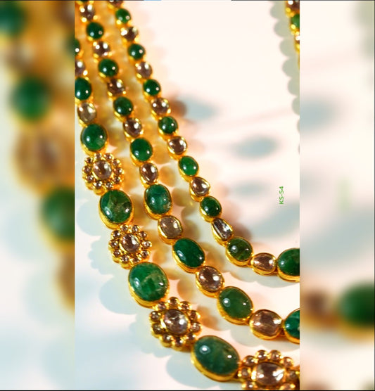 Gorgeous Polki Emerald Necklace