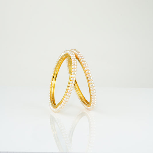 Superior Pink Freshwater Pearl Bangle