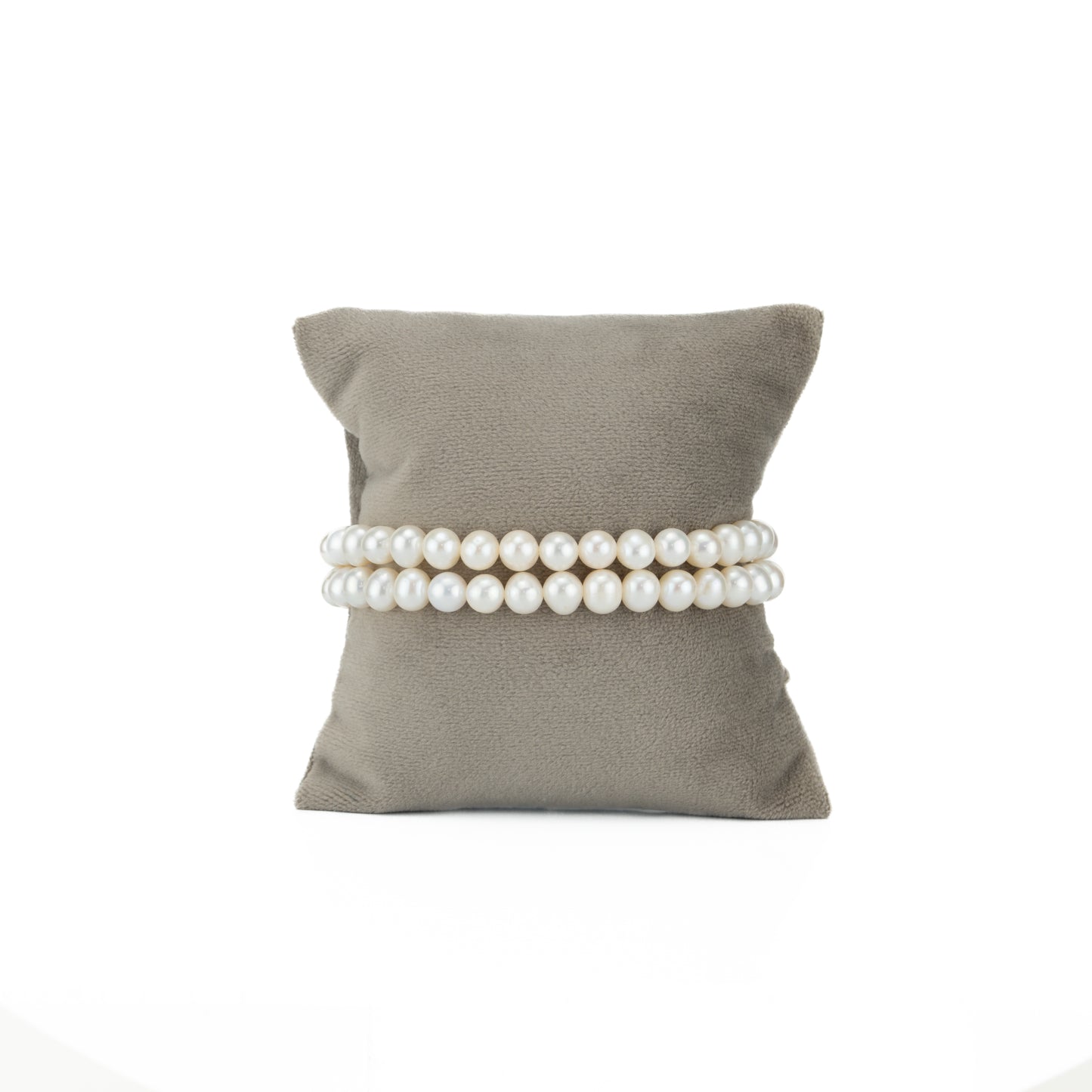 6.0-7.0mm Exquisite White Near Round Freshwater Pearl Bracelet