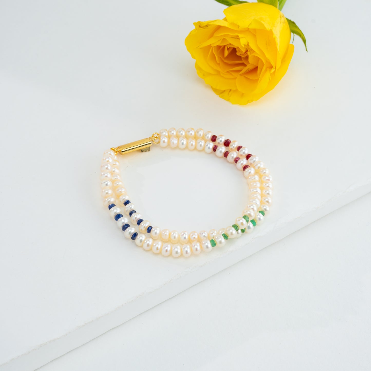 5.0-6.0mm Natural Ruby Emerald Blue Sapphire Button White Freshwater Pearl Bracelet