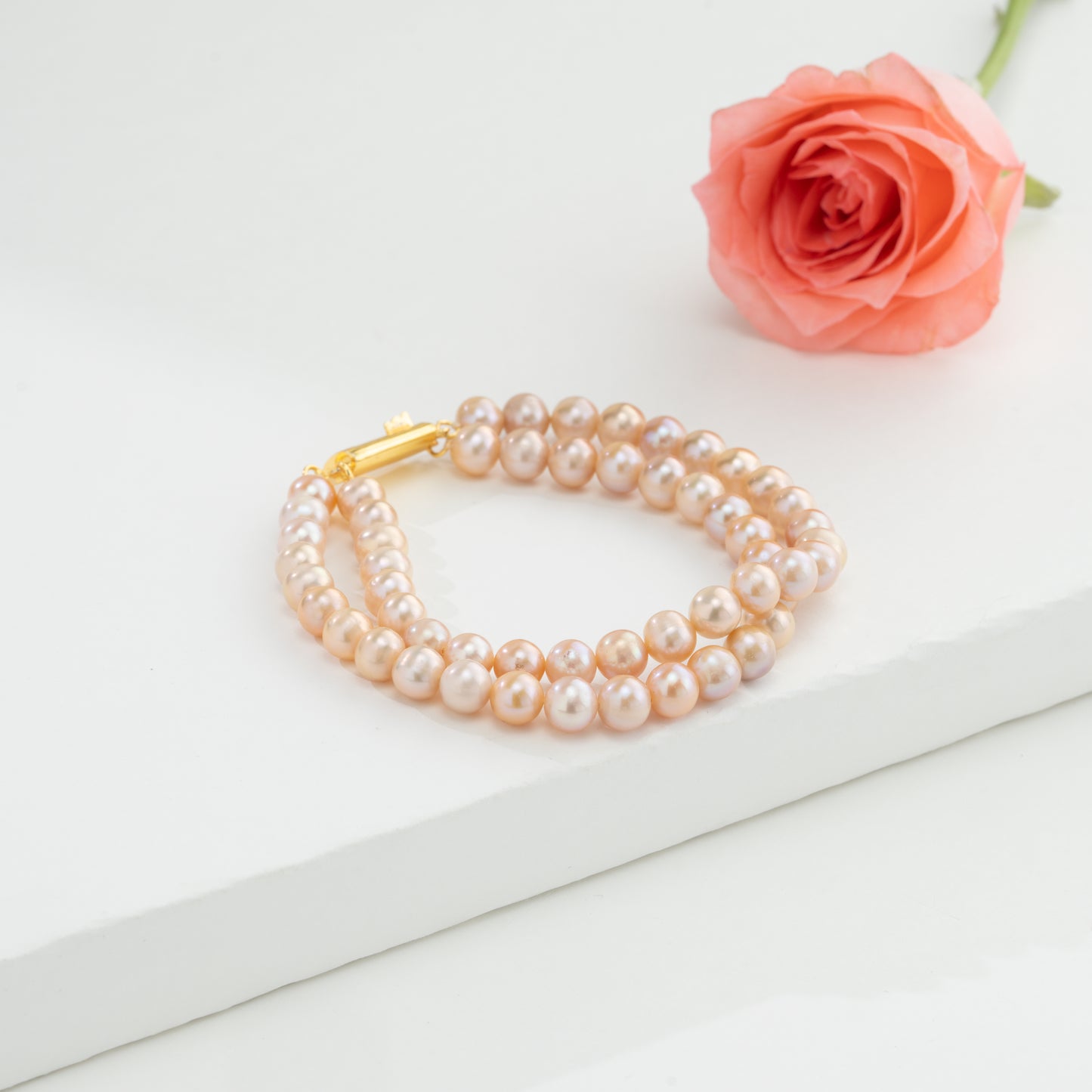 6.0-7.0mm Pink Near Round Freshwater Pearl Bracelet