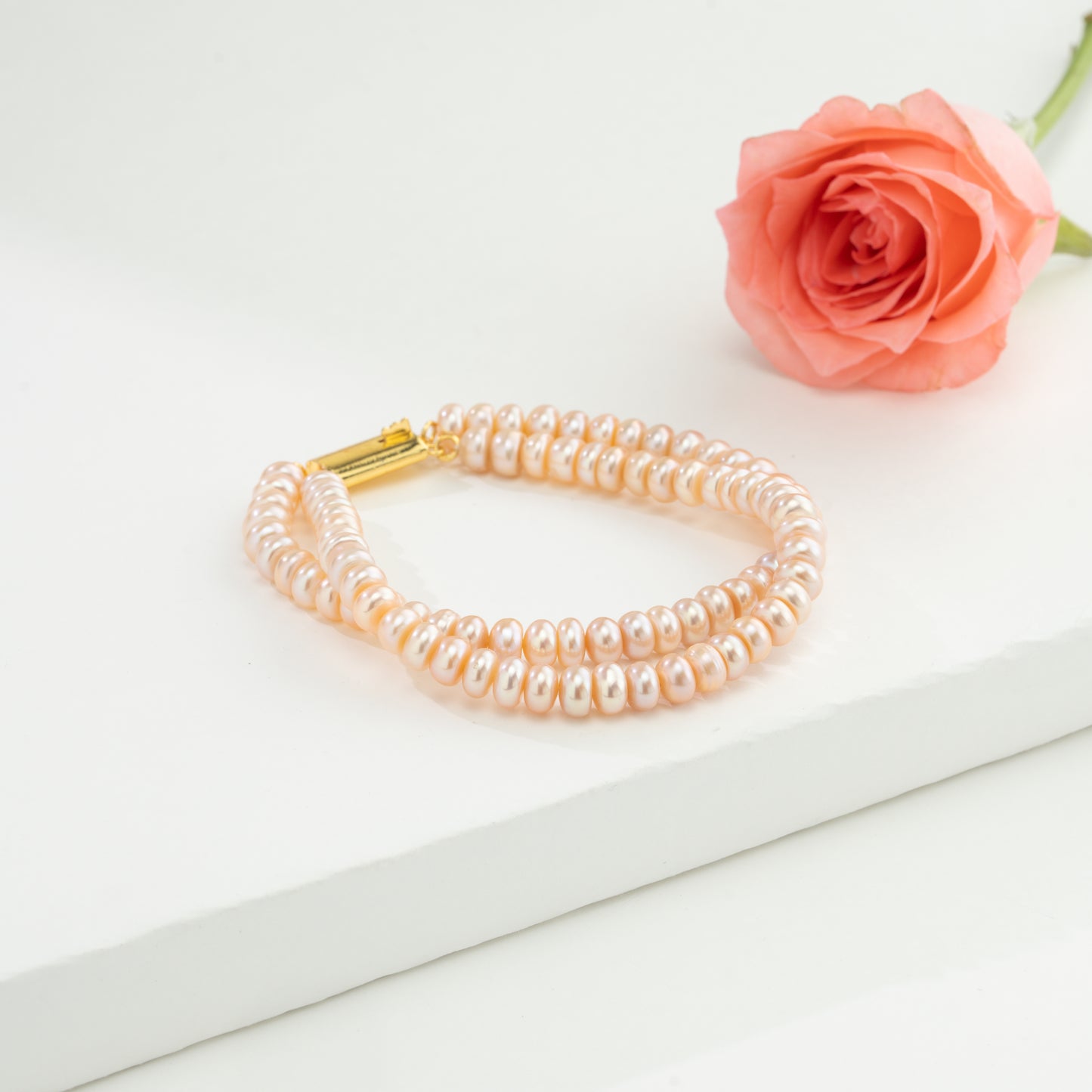 4.0-5.0mm Graceful Pink Button Freshwater Pearl Bracelet