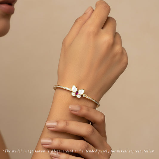 Glossy Butterfly Pearl Bracelet