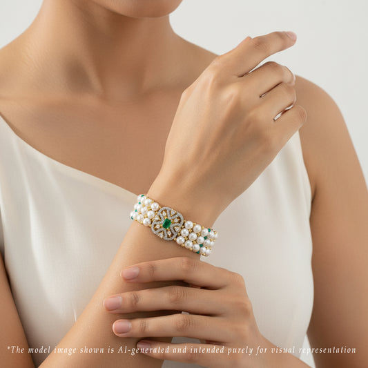 Graceful Green Stone White Freshwater Pearl Bracelet