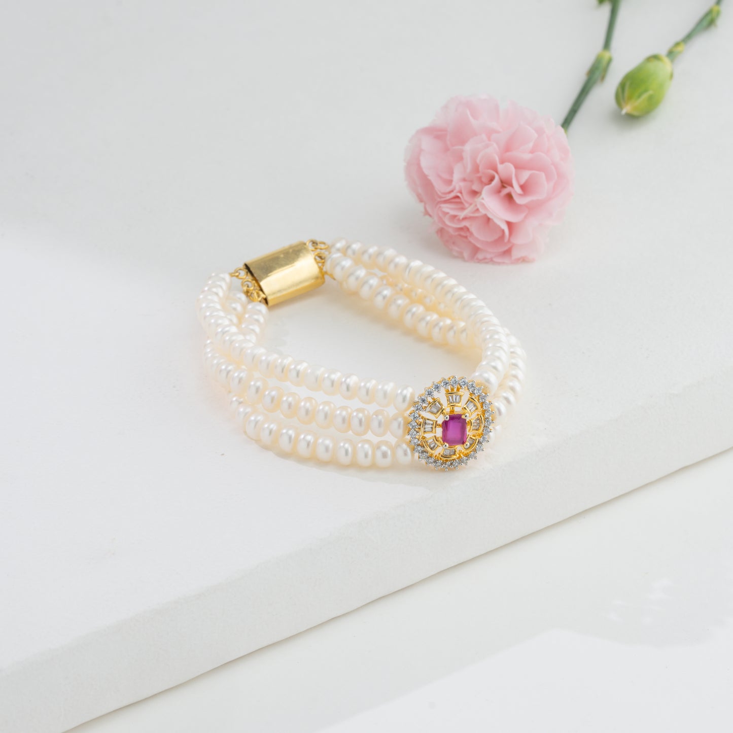 Opulent Red Stone White Freshwater Pearl Bracelet