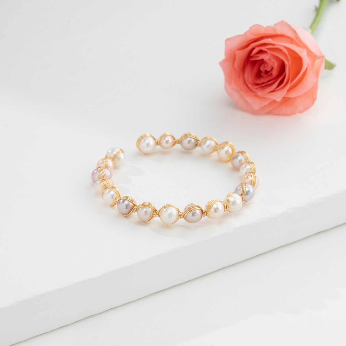 Glamorous Multicolor Near Round Freshwater Pearl Bracelet