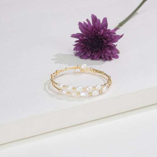 Fashionable Drop White Freshwater Pearl Bracelet