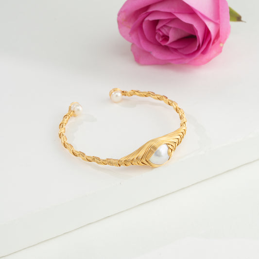 Genuine White Near Round Freshwater Pearl Bracelet