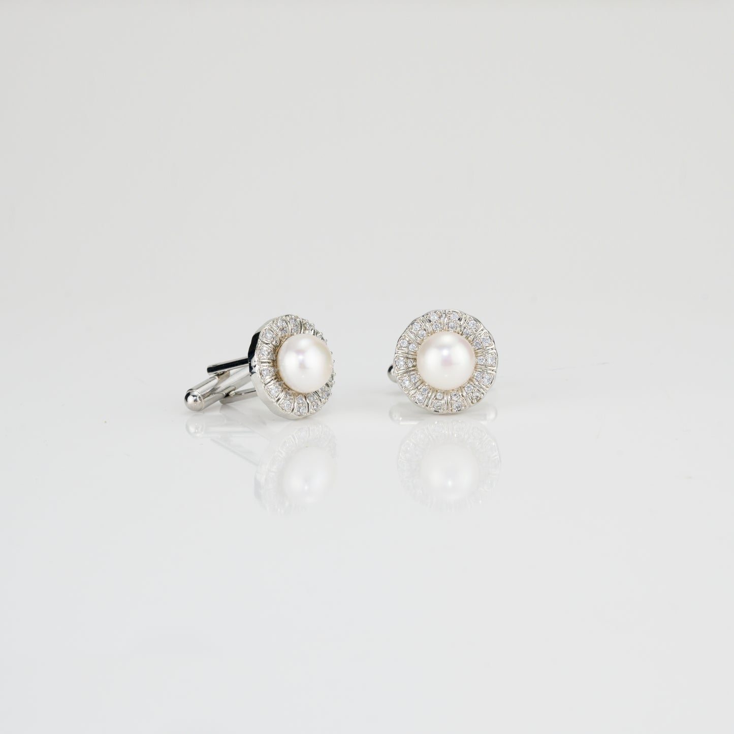 Charming White Stone Freshwater Pearl Cufflinks
