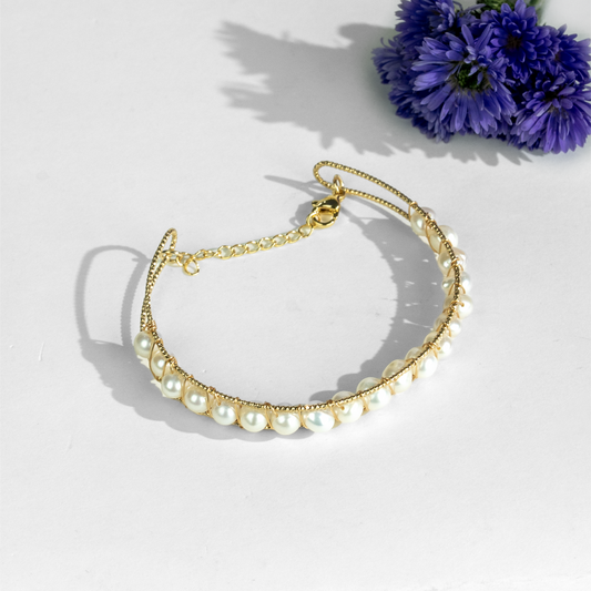 Delicate Near Round White Freshwater Pearl Bracelet