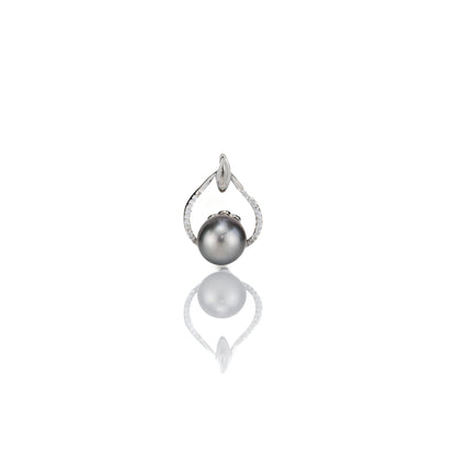 Dramatic Black Round Freshwater Pearl Locket