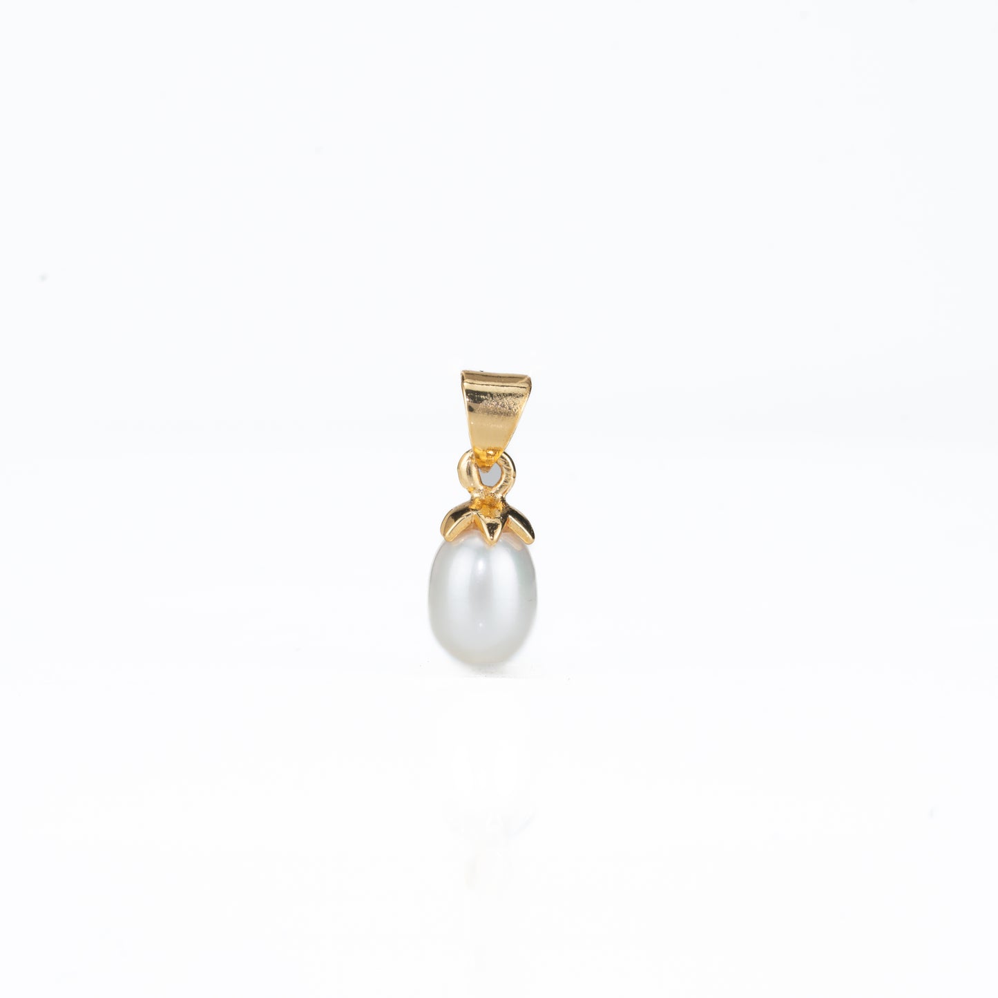 Elegant Drop Freshwater Pearl Locket
