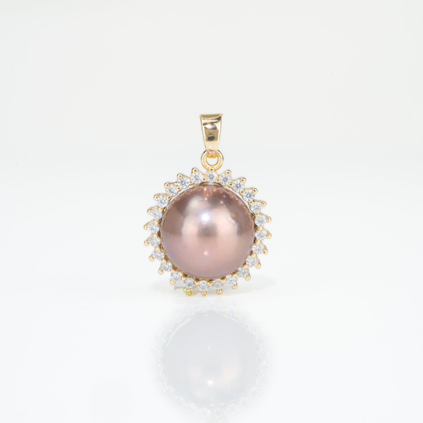 Stunning Round Lavender Freshwater Pearl Locket