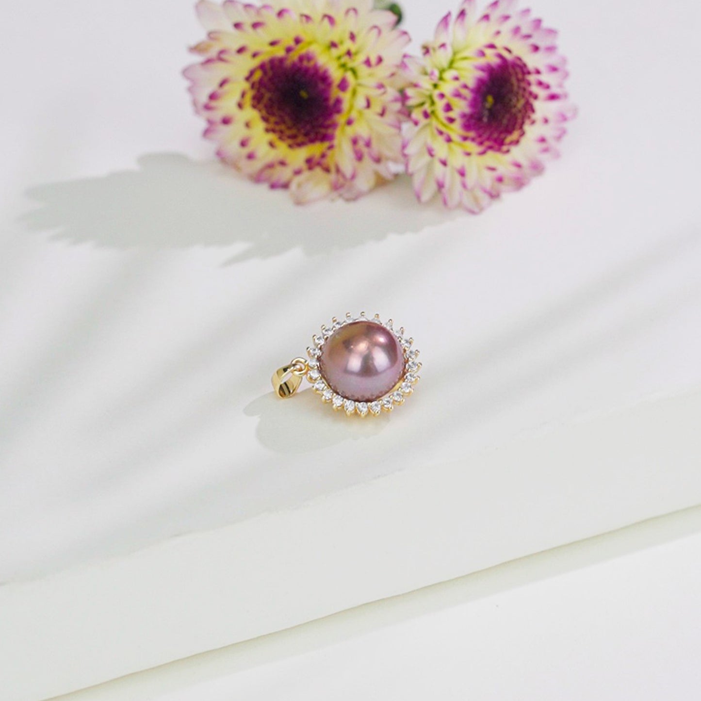 Stunning Round Lavender Freshwater Pearl Locket
