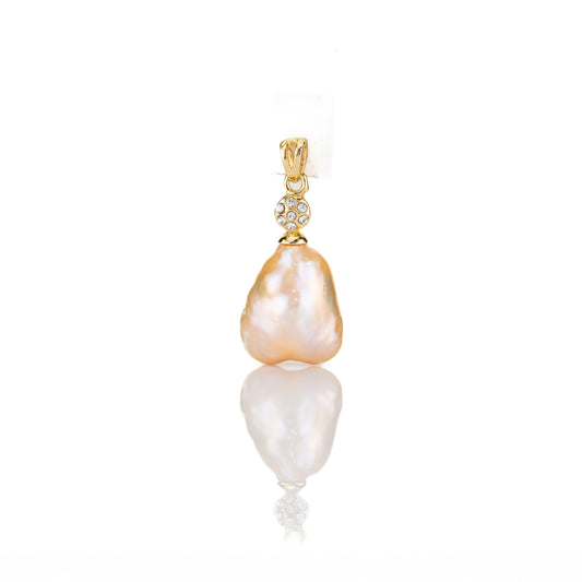 Graceful Pink Baroque Freshwater Pearl Locket