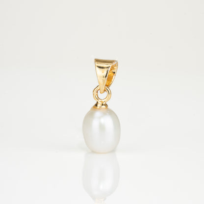 Sublime Freshwater Pearl Locket