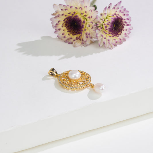 Versatile White Stone Freshwater Pearl Locket