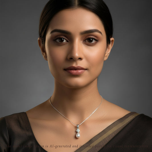 Glitzy Freshwater Pearl Locket