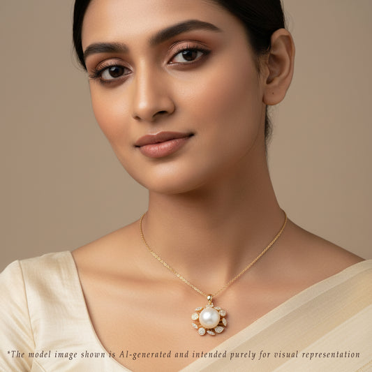 Stunning White Stone Freshwater Pearl Locket